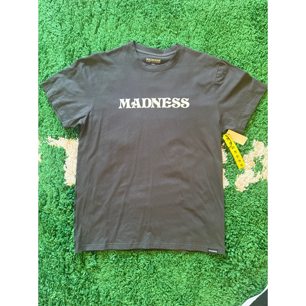 Madness Full Swirl SS Tee Mens M Vintage Black New Graphic Spiral Streetwear‎
